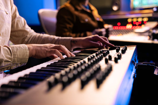 Productor Musical en La Malagueta | Reggaetón, Trap, Rap y Drill – Urban96 Studios