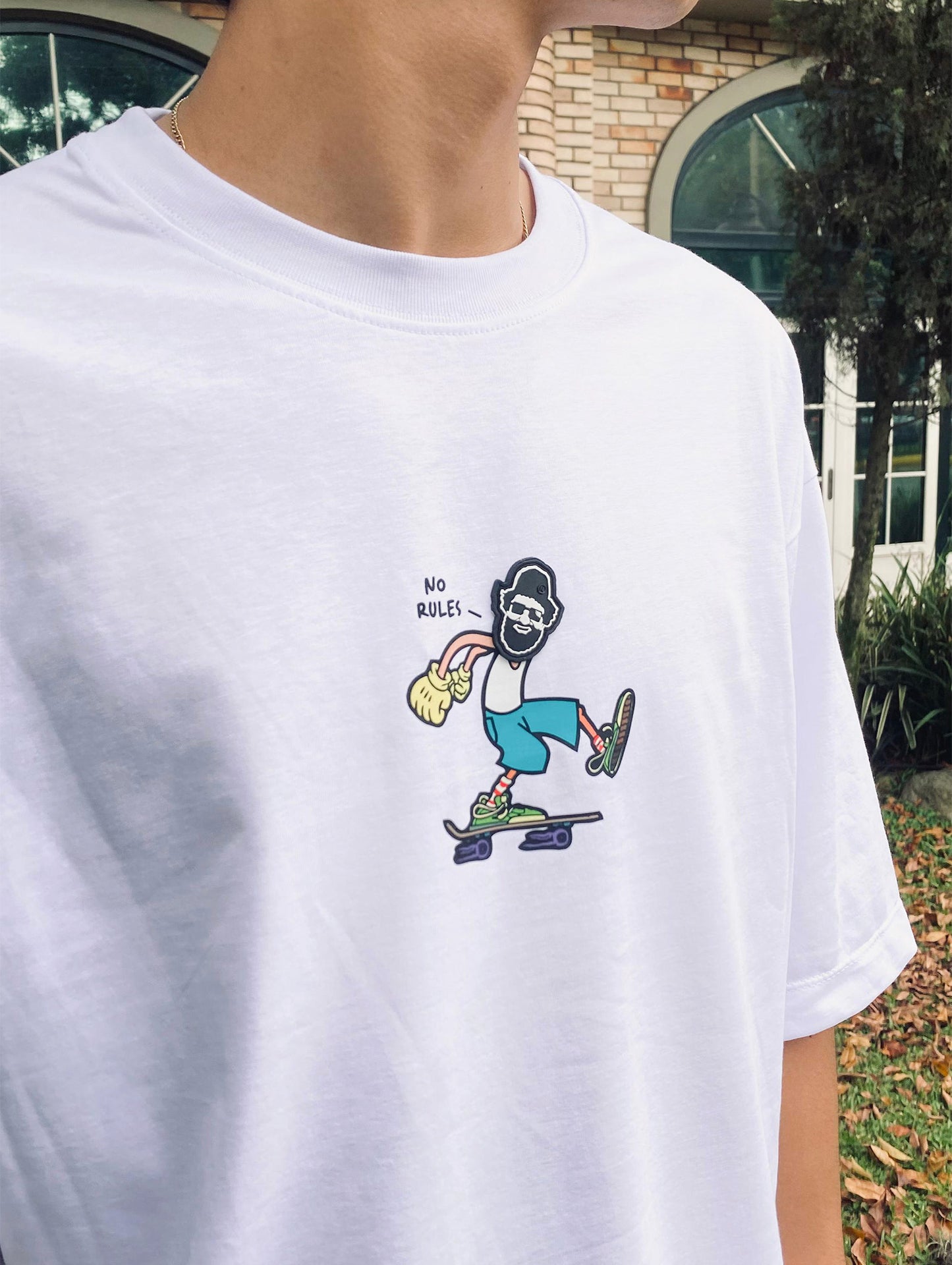 VANDALS | CAMISETA OVERSIZE LUXURY 230