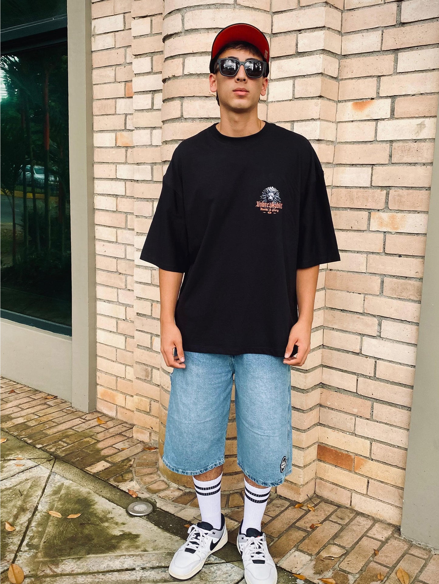 UNBREAKABLE | CAMISETA OVERSIZE LUXURY 230