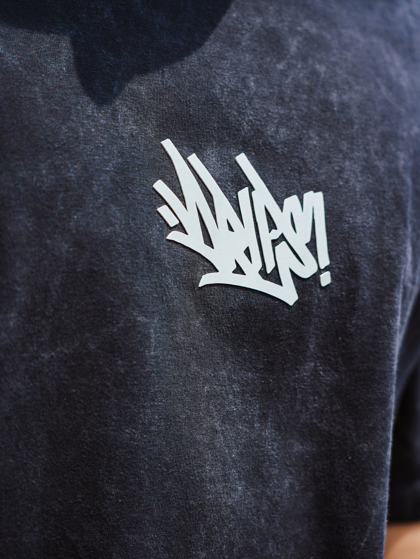 DLC STREET ACID WASH | CAMISETA REGULAR FIT PREMIUM