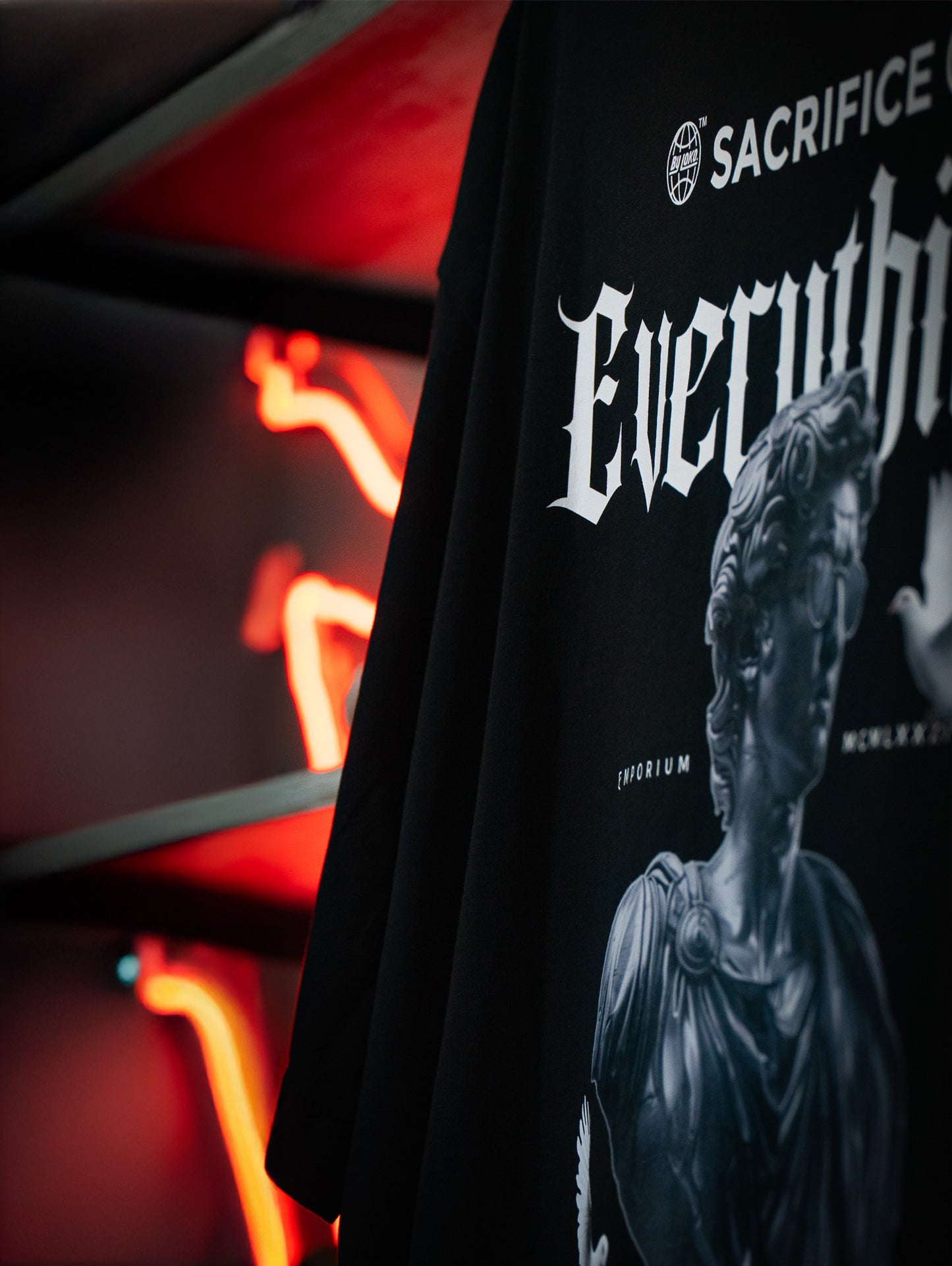 SACRIFICE | CAMISETA OVERSIZE LUXURY 230